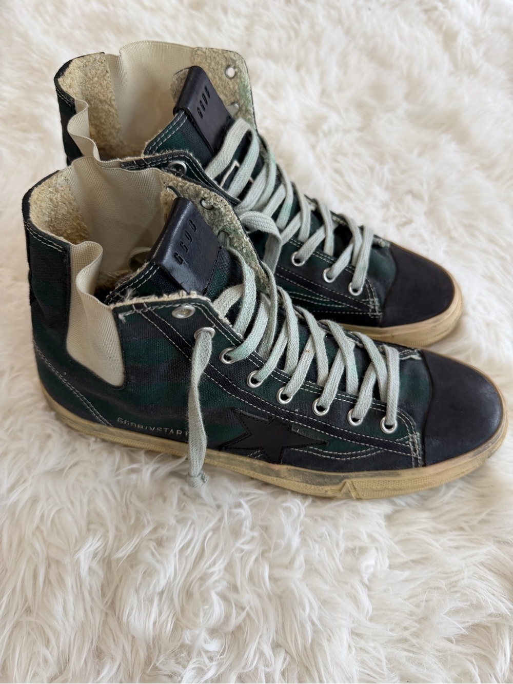 Golden Goose GGB V-Star 1 High Top
Sneakers Green Black Size 40 US 10